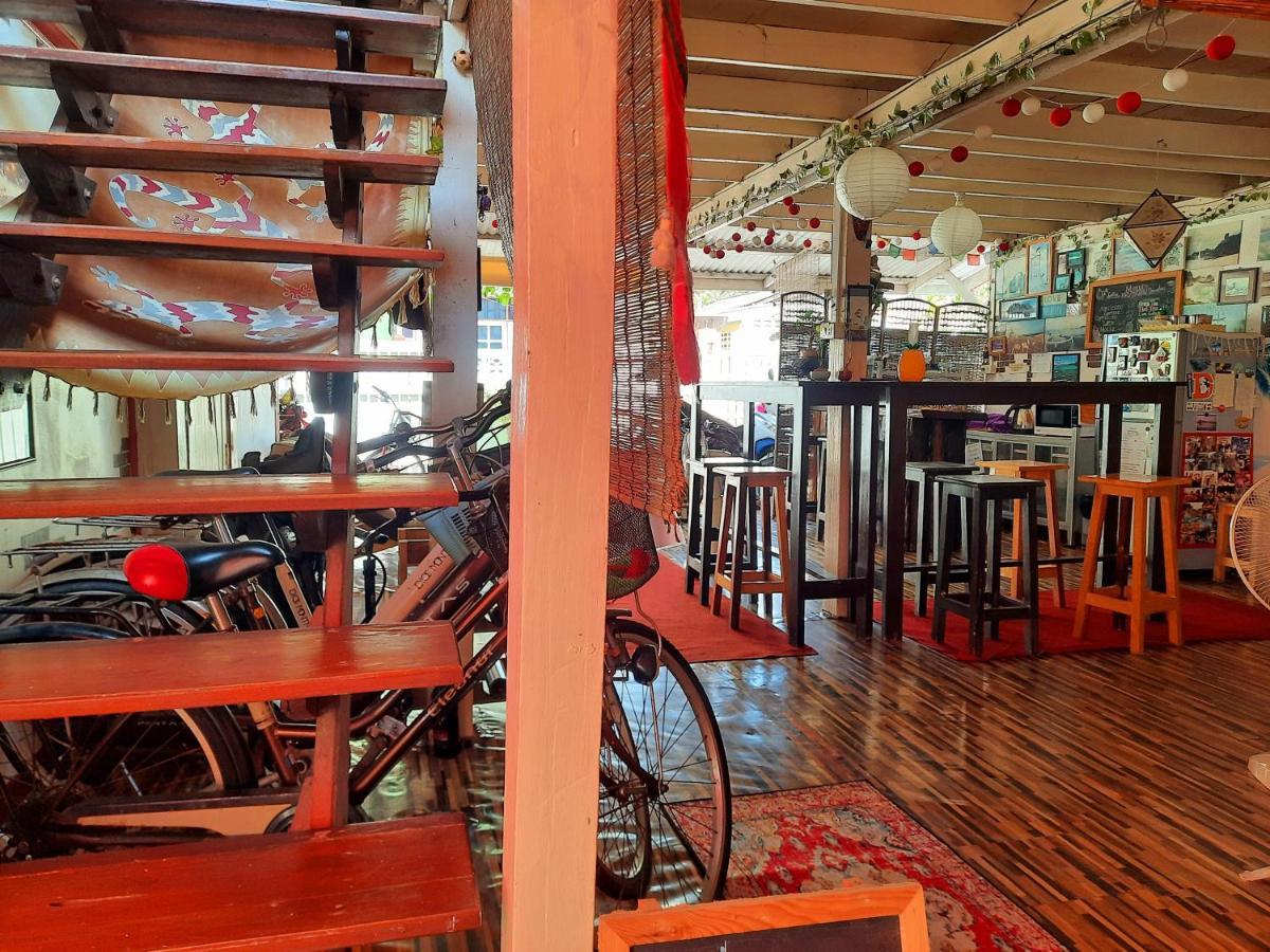 Thaimex Cafe & Homestay Backpackers- Adults Only Prachuap Khiri Khan Exterior foto